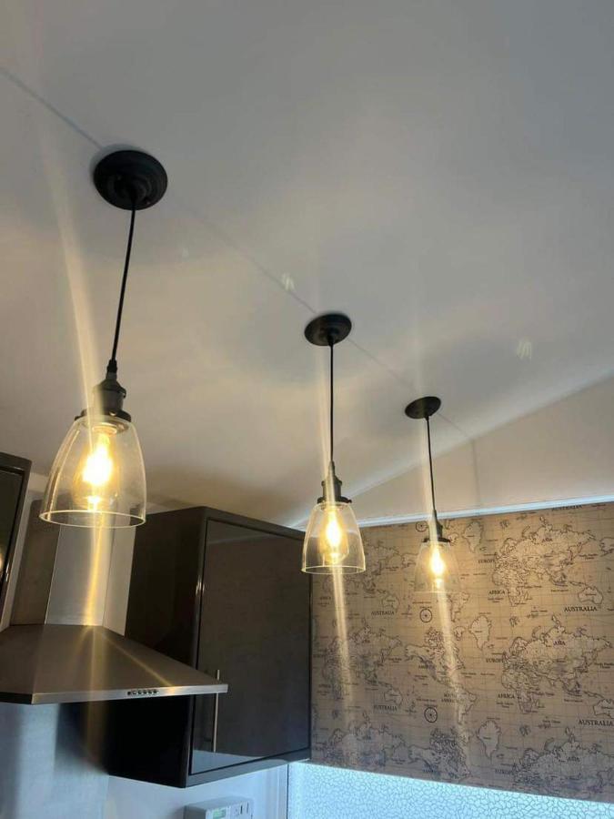 Stunning One Bed Modern & Contemporary Chalet Bridlington Ngoại thất bức ảnh