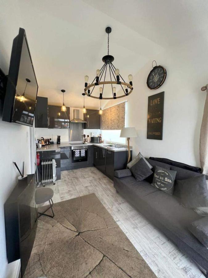 Stunning One Bed Modern & Contemporary Chalet Bridlington Ngoại thất bức ảnh